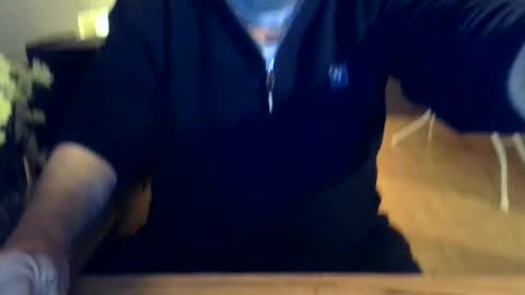 Snapshot of rolandloser1000 chatting on 02-23-25, 08:00 rolandloser1000 online show from 02-23-25, 08:00