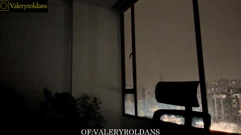 Valery Roldans online show from 03-12-25, 02:41