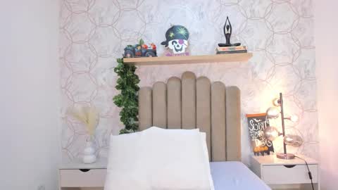   online show from 11-01-25, 12:07