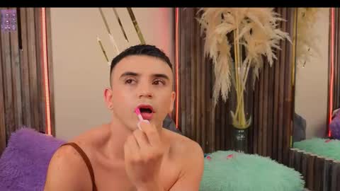   online show from 11-25-25, 02:50