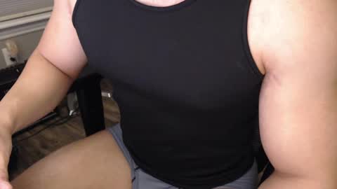 Snapshot of romanblackwood chatting on 02-06-25, 11:58 romanblackwood online show from 02-06-25, 11:58