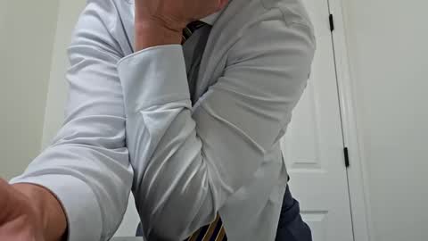 Snapshot of romanteeks chatting on 03-09-25, 09:14 romanteeks online show from 03-09-25, 09:14