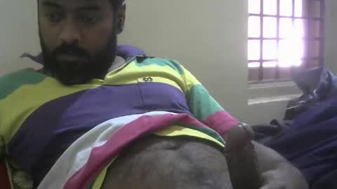 Snapshot of romeo7inch chatting on 12-18-25, 08:09 Punith online show from 12-18-25, 08:09