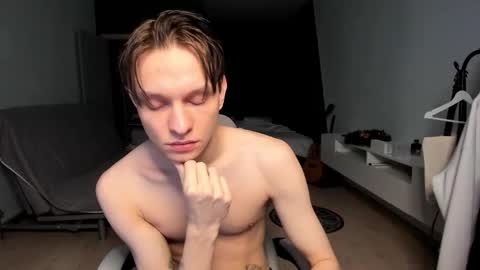 Romeo online show from 02-02-26, 12:04