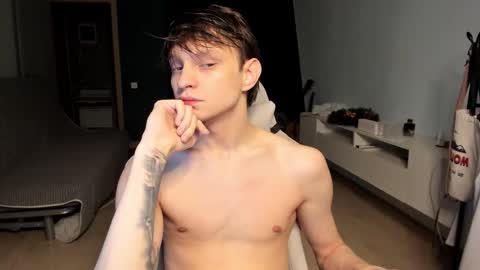 Romeo online show from 02-16-26, 01:46