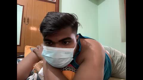 Snapshot of romeo_sam25 chatting on 09-29-25, 08:52 Romeo Sam online show from 09-29-25, 08:52