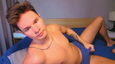 Romeo online show from 06-01-26, 12:23