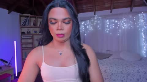 Snapshot of romirousexx chatting on 02-13-26, 07:04 Romi Rouse online show from 02-13-26, 07:04