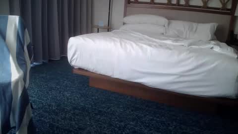 ronin098 online show from 12-01-25, 05:51