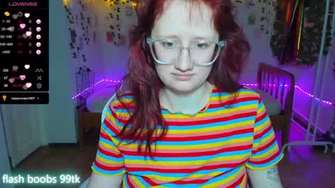 Snapshot of roniya_v chatting on 02-26-25, 12:05 Spicy lady Kristy online show from 02-26-25, 12:05