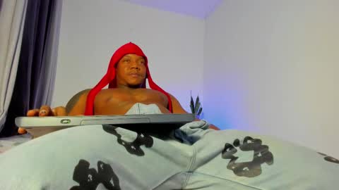 Ronnie 777 online show from 09-25-25, 05:55