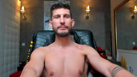 onlyfans-   online show from 01-10-25, 08:48