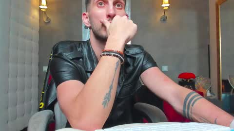 onlyfans-   online show from 02-12-25, 10:37