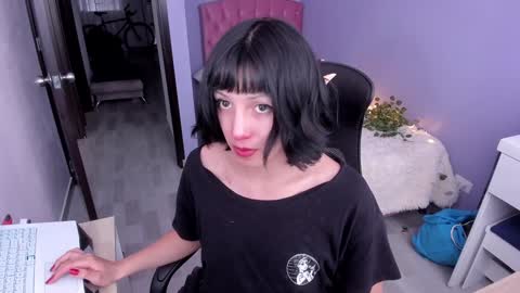 Twelve 3 Inst Twelve 312002 Twitter Room312 2002 online show from 12-14-24, 08:08