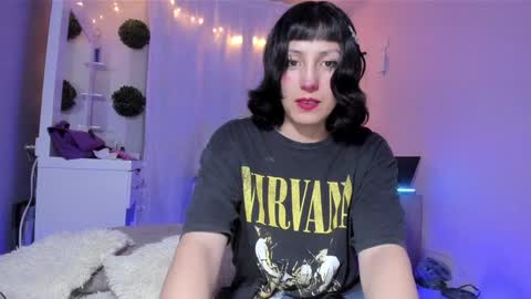 Twelve 3 Inst Twelve 312002 Twitter Room312 2002 online show from 12-23-24, 01:40