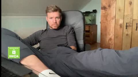 Snapshot of rooster696969joe chatting on 01-24-25, 08:22 roosterJoe online show from 01-24-25, 08:22