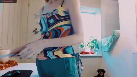 rosa843850 online show from 12-08-24, 11:46