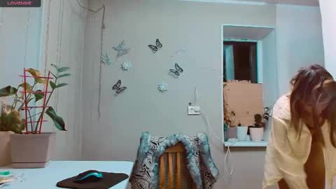 rosa843850 online show from 01-16-25, 04:39