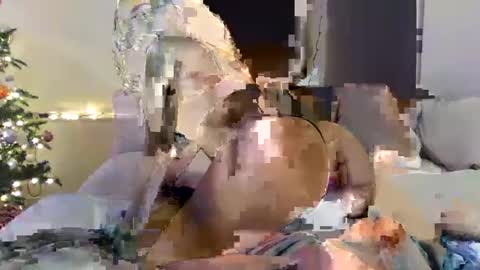 Snapshot of rosalinatoosexy chatting on 12-19-24, 05:40 Rosalina online show from 12-19-24, 05:40