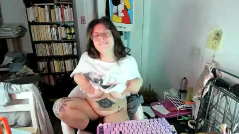 rose257044 online show from 11-27-25, 12:51