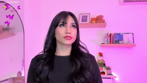 Snapshot of rose__saenz chatting on 12-17-24, 10:11 Rose Saenz online show from 12-17-24, 10:11