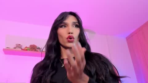 Snapshot of rose__saenz chatting on 11-27-25, 08:00 Rose Saenz online show from 11-27-25, 08:00