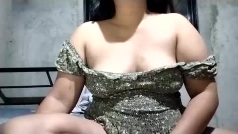 rose_marie2025 online show from 02-16-26, 05:42