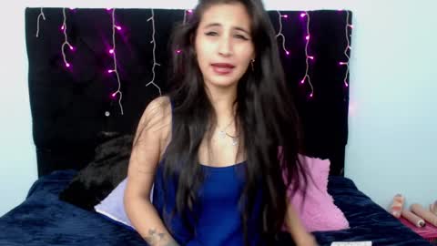 Snapshot of rose_smiley1 chatting on 03-11-25, 02:43 Rose online show from 03-11-25, 02:43