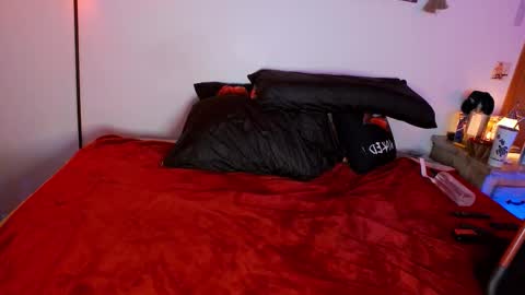 Kinky Inky online show from 11-12-25, 01:28