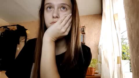 Sophie online show from 12-01-25, 01:21