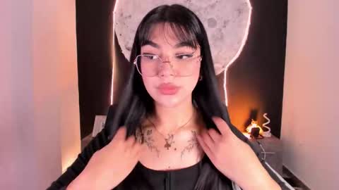 Rose online show from 11-25-25, 01:55