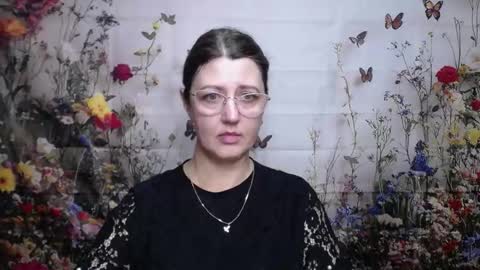 RoseHille online show from 11-26-25, 03:13