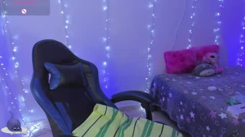 Rose online show from 04-15-26, 07:58