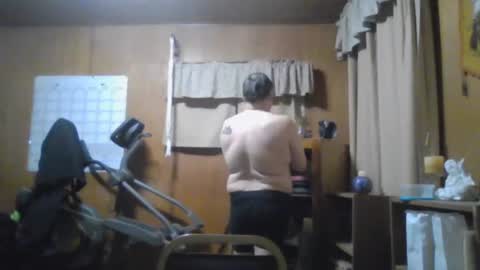 Lost4gain online show from 02-08-25, 01:32