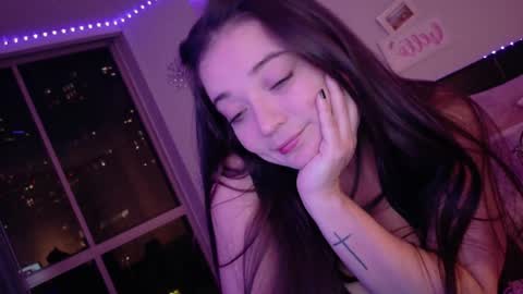 Rose Taylor online show from 12-18-24, 06:43