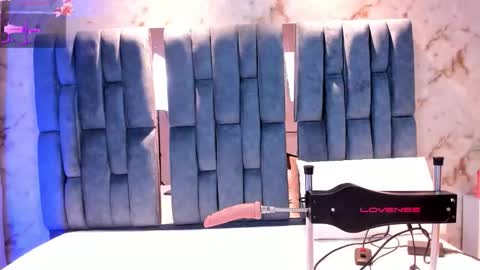 Rose online show from 10-05-25, 05:50