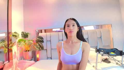 Snapshot of rosetemple chatting on 02-13-26, 05:14 Rose online show from 02-13-26, 05:14