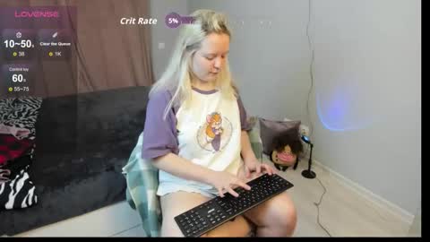 rosethomas_ online show from 11-08-25, 06:40