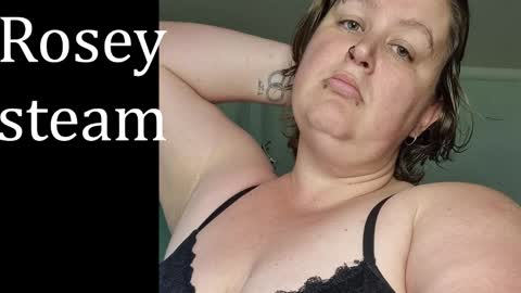 Snapshot of rosey231357695 chatting on 09-15-25, 07:52 Rosey online show from 09-15-25, 07:52