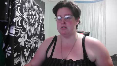 Snapshot of rosey231357695 chatting on 10-09-25, 07:50 Rosey online show from 10-09-25, 07:50