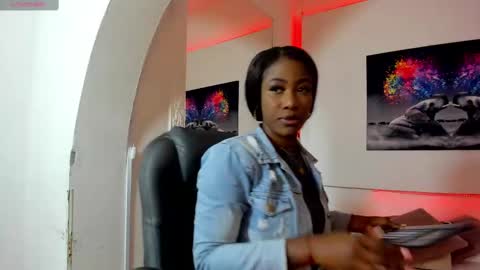 rosi_cooper online show from 02-12-25, 10:35