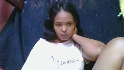 rosia685234 online show from 01-12-26, 08:19