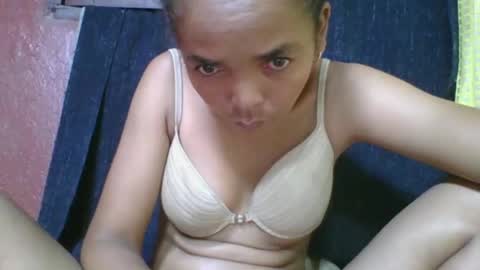 rosia685234 online show from 02-03-26, 07:41