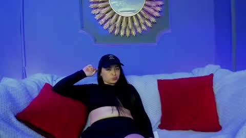 rosie_jhons online show from 01-28-25, 07:43