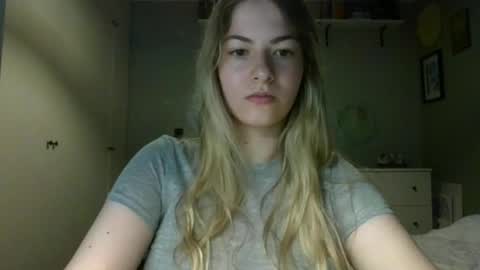 Rosie online show from 09-22-25, 06:37