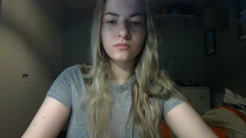 Rosie online show from 12-19-25, 08:21