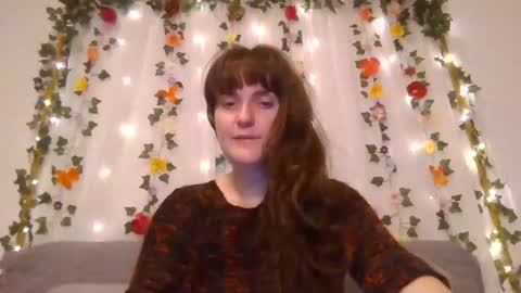 rosie_woods online show from 10-13-25, 04:01