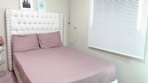 rosiehw online show from 03-05-25, 06:01