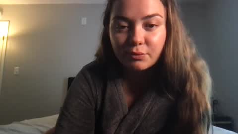 Snapshot of rosielinda16 chatting on 09-09-25, 08:08 Rosie online show from 09-09-25, 08:08