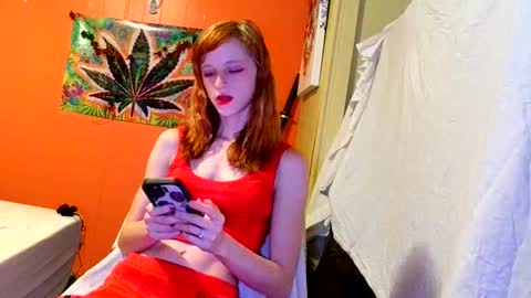 Snapshot of rosieneko2033 chatting on 09-27-25, 07:02 Rosieneko2033 online show from 09-27-25, 07:02